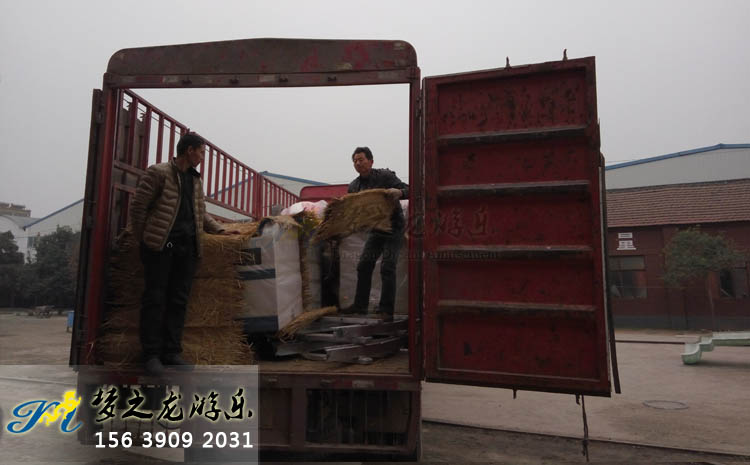 電瓶碰碰車(chē)，和諧號(hào)軌道小火車(chē)發(fā)貨